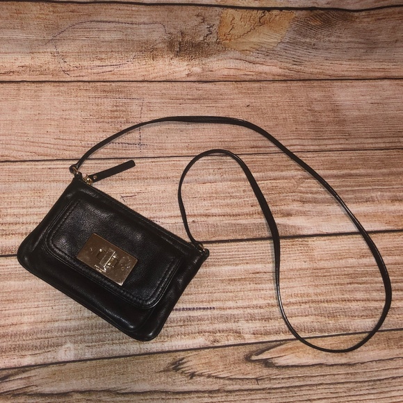 kate spade Handbags - Kate Spade Black Irving Place Jolie Crossbody